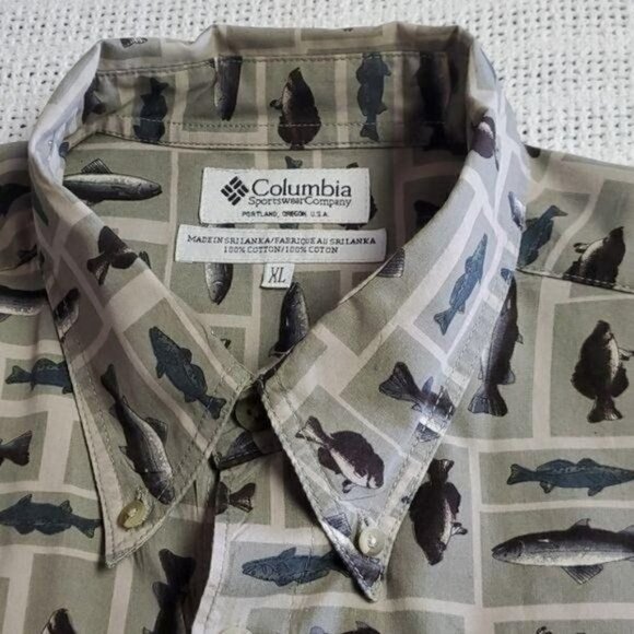 Columbia Graphic Fish Throughout Casual Button Down LS Sz. XL Shirt w Pockets - Picture 6 of 11
